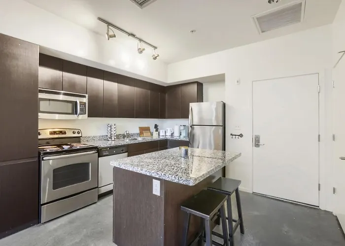 Downtown Zen Loft *